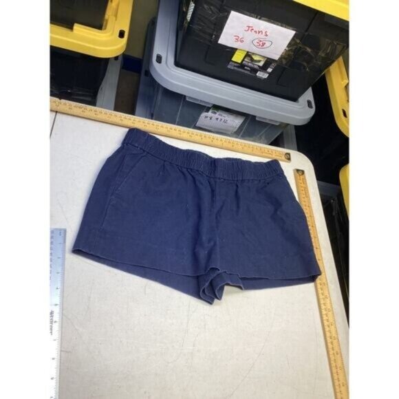 Grandpa mob wife clean girl office fairy coreJ. Crew Women's Chino Shorts Size 4 - Picture 4 of 4